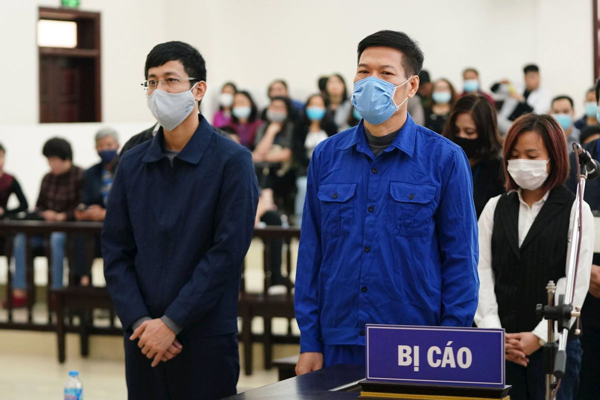 Cuu Giam doc CDC Ha Noi Nguyen Nhat Cam khang cao xin giam an