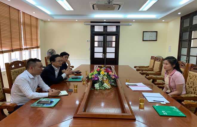 Thu hoi quyet dinh bo nhiem Pho Giam doc So doi voi con gai Bi thu Vinh Phuc