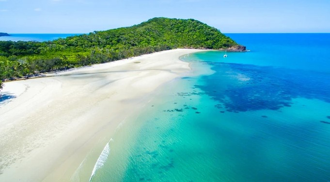 Nhung bai bien nguy hiem nhat tren the gioi