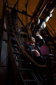 Theo thông tin được công bố, dự án Galileo có mức đầu tư 1,75 triệu USD, được ít nhất 4 nhà từ thiện góp tiền. Trong khuôn khổ dự án, các chuyên gia sẽ sử dụng một mạng lưới kính viễn vọng trên Trái đất cho việc tìm kiếm người ngoài hành tinh.