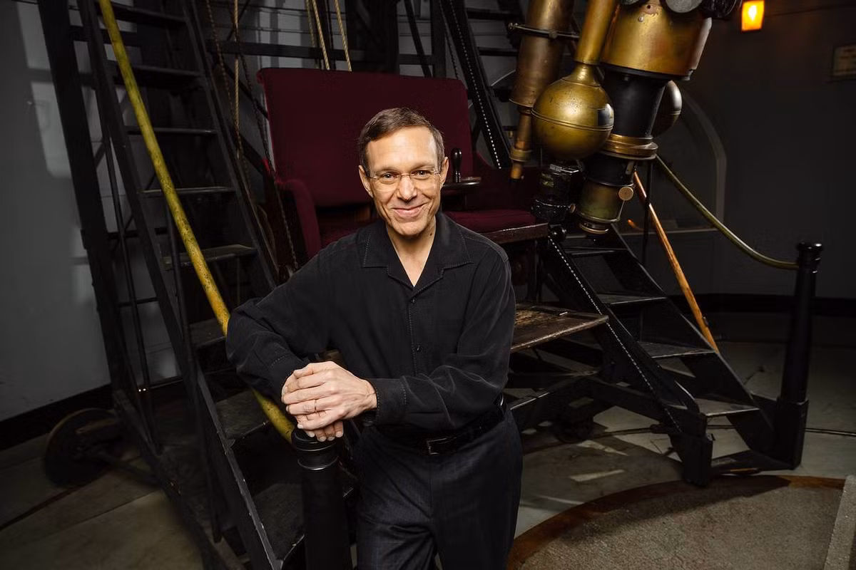 Một khi con người và người ngoài hành tinh ký một hiệp ước thì khi 2 nền văn minh tiếp xúc với nhau sẽ không lo xảy ra một "thảm kịch" vũ trụ.