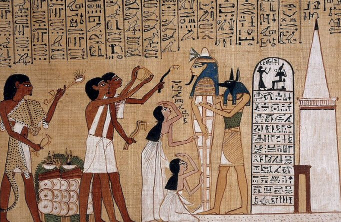 Ngược lại, nếu cán cân bị lệch do trái tim người chết nặng hơn trọng lượng chiếc lông đà điểu thì điều đó có nghĩa họ sẽ bị quái vật Ammit đáng sợ giết chết vì có trái tim không thuần khiết, lương thiện. Chính vì vậy, người quá cố sẽ cần đến trái tim khi sang thế giới bên kia và bộ phận này không bị lấy ra khỏi cơ thể trong quá trình ướp xác.