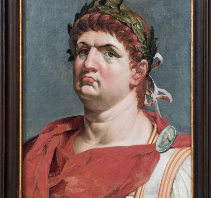 Theo các sử liệu, hoàng đế Nero được chú là hoàng đế Claudius nhận làm con nuôi. Về sau, hoàng đế Claudius truyền ngai vàng cho cháu trai dù có một con trai ruột.