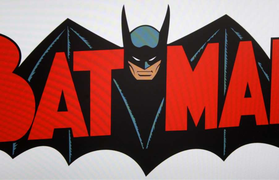 Khi đang dọn dẹp ngôi nhà của một người họ hàng ở Virginia, Mỹ, Michael Rorrer bất ngờ phát hiện một bộ sưu tập truyện tranh cũ. Về sau, bộ truyện được bán đấu giá với số tiền lên tới 3,5 triệu USD.