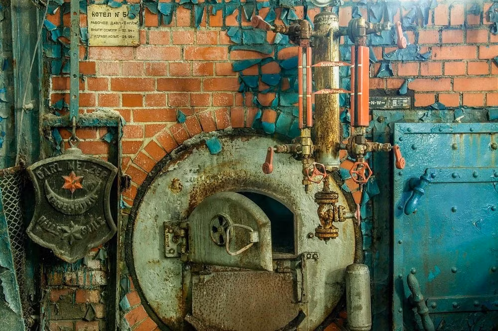 Đến năm 1935, chính quyền Đức quốc xã biến Wunsdorf trở thành trụ sở của lực lượng Wehrmacht. Dưới sự lãnh đạo của Hitler, Wunsdorf trở thành một thành trì quân sự kiên cố.