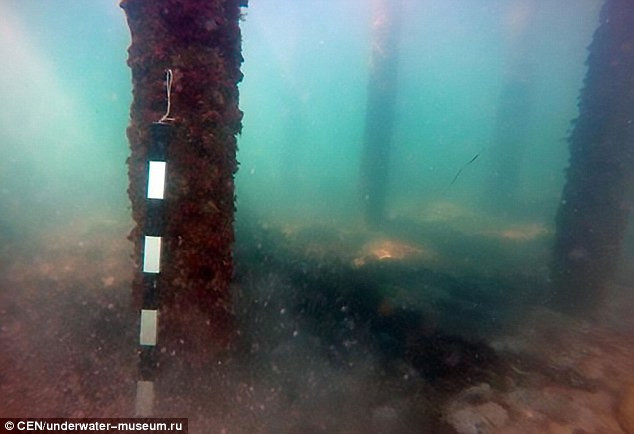 “Hoàng tử Hắc Hải” là con tàu huyền thoại nằm trong đội tàu Anh mất tích ở vịnh Crimea trong chiến dịch Sevastopol vào những năm 1850. Vào thời điểm gặp nạn, con tàu được cho là chở 30 thùng vàng để trả lương cho các binh sĩ tham gia Chiến tranh Crimea và cung cấp ngân sách cho cuộc chiến của Anh trong khu vực.