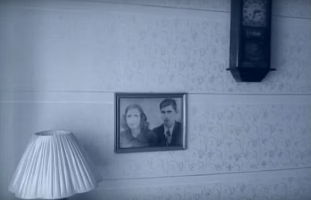 Hàng năm, hàng ngàn người ghé thăm ngôi nhà của bà Vanga để tìm hiểu nơi nhà tiên tri từng sống như thế nào. Khi bước vào bên trong ngôi nhà, một số người đột nhiên bật khóc mà không có lý do cụ thể nào.