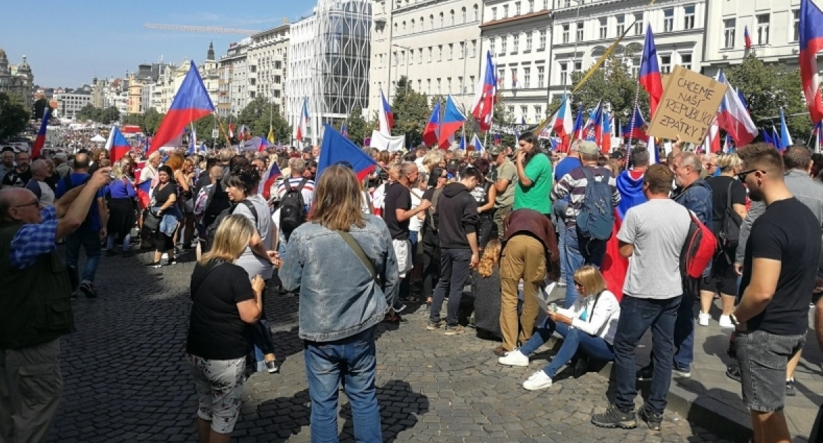 70.000 nguoi bieu tinh phan doi chinh phu Sec