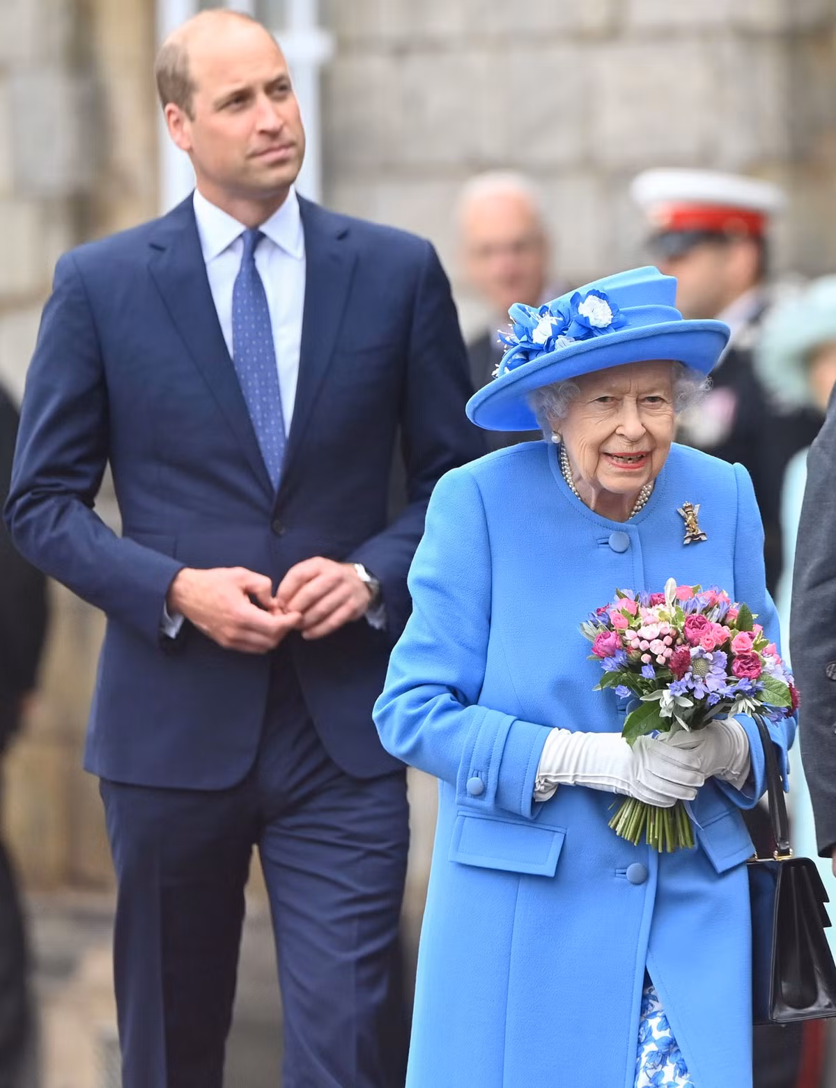 Vào ngày 9/9/2022, phát biểu trước toàn quốc, Vua Charles III tuyên bố Hoàng tử William sẽ là Thân vương xứ Wales mới, tước vị mà ông Charles III nắm giữ khi 9 tuổi vào năm 1958. Hoàng tử William và vợ Kate Middleton cũng nhận tước vị công tước và nữ tước xứ Cornwall của Vua Charles III và Vương phi Camilla.