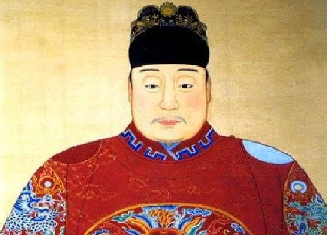 Vào tháng 1/1368, sau khi dẫn quân chinh phạt được nhiều vùng đất lớn, Chu Nguyên Chương lập ra nhà Minh và xưng đế. Cũng trong năm 1368, ông đánh chiếm Đại Đô của nhà Nguyên, thống nhất Trung Hoa.