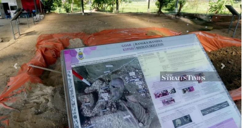 Kết quả xác định niên đại bằng đồng vị carbon vỏ sò nằm rải rác quanh hài cốt cho thấy "người phụ nữ Penang" sống cách đây 5.700 năm. Bà qua đời khi khoảng 40 tuổi.