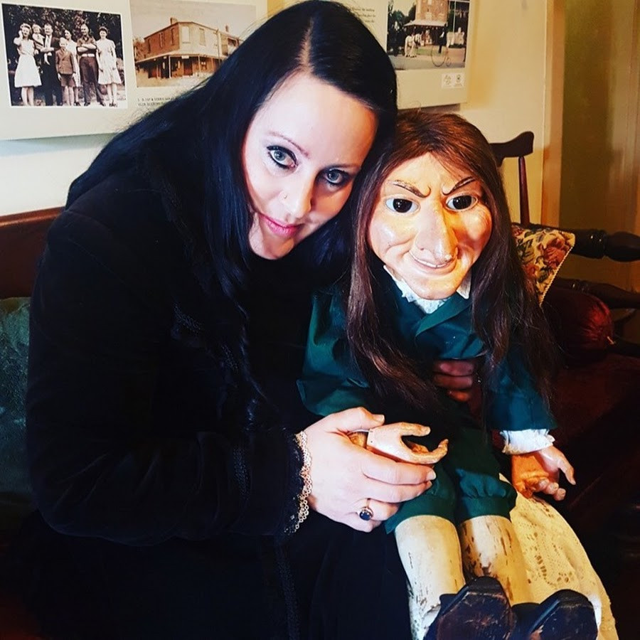 Dù vậy, những câu chuyện liên quan đến hồn ma có sức hút đặc biệt đối với một bộ phận dư luận. Từ đây, những câu chuyện ma quái kỳ bí được nhiều người biết đến và hy vọng các chuyên gia sẽ sớm tìm ra lời giải cho sự việc này.