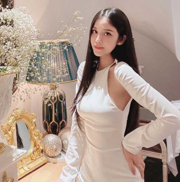 Riêng trường hợp "ngư dân bị hành hạ dã man trên tàu cá", Phương đã kêu gọi quyên góp được hàng tỷ đồng, có thời điểm chỉ trong vòng 1 giờ, số tiền ủng hộ đã được 700 triệu đồng. Nhờ những việc làm thiện nguyện của mình, Phương đã được cộng đồng mạng đặt cho những danh xưng "nàng thơ", "thánh nữ", "nữ bồ tát". Tuy nhiên, Phương nhiều lần trao đổi với truyền thông rằng, cô không hề thích thú với những lời ngợi ca hay sự tung hô này mà chỉ hy vọng được làm từ thiện như một người bình thường. 