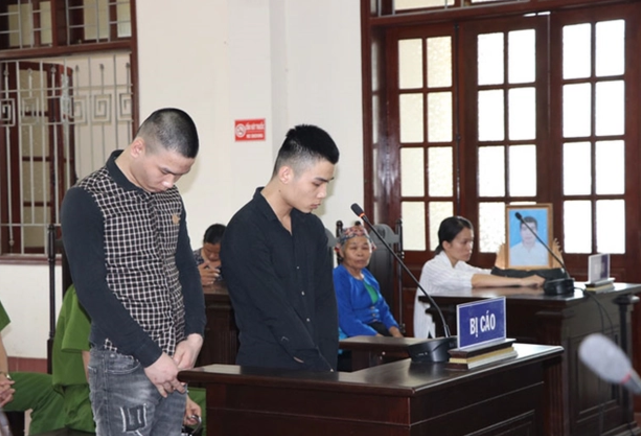 Số tiền cầm cố chiếc xe được 20 triệu đồng nhanh chóng bị tiêu hết vào chơi game và đập đá. Tại phiên tòa diễn ra ngày 20/4/2019, nhiều người không khỏi xót xa trước cái chết oan khuất của một người hiền lành, là trụ cột của gia đình, để lại người mẹ già, người vợ trẻ và hai đứa con thơ bơ vơ. Còn hai kẻ sát nhân tuổi đời còn rất trẻ đã phải lĩnh án tử hình cho các hành vi "giết người" và "cướp tài sản". 