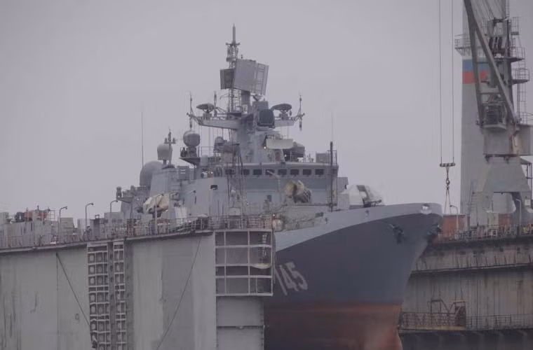 Nhà máy Yantar đang đóng 4 chiếc khác gồm: Đô đốc Essen, Đô đốc Makarov, Đô đốc Butakov và Đô đốc Istomin. Còn chiếc Đô đốc Kornilov vẫn chưa được khởi đóng. Dự kiến, 5 tàu còn lại sẽ bàn giao lần lượt trong giai đoạn 2016-2018.