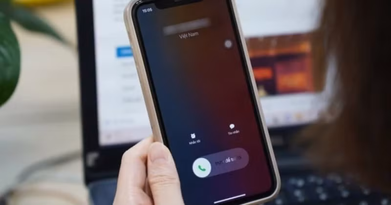 Giả danh nhân viên điện lực, lừa đảo móc tiền khách hàng - Hình 3 Gia danh nhan vien dien luc, lua dao moc tien khach hang-Hinh-3