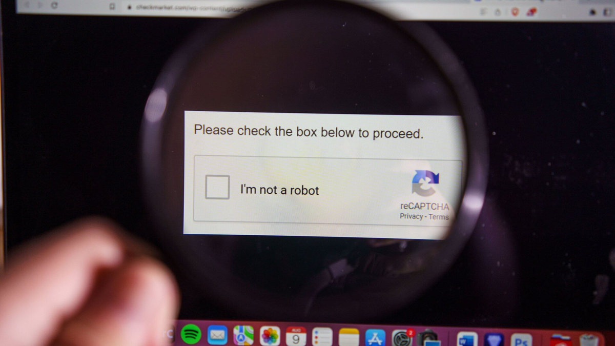 Để tránh trở thành nạn nhân, người dùng cần thận trọng khi gặp các yêu cầu nhập lệnh vào Run hoặc Command Prompt.(Ảnh:Cyber Security 360)
