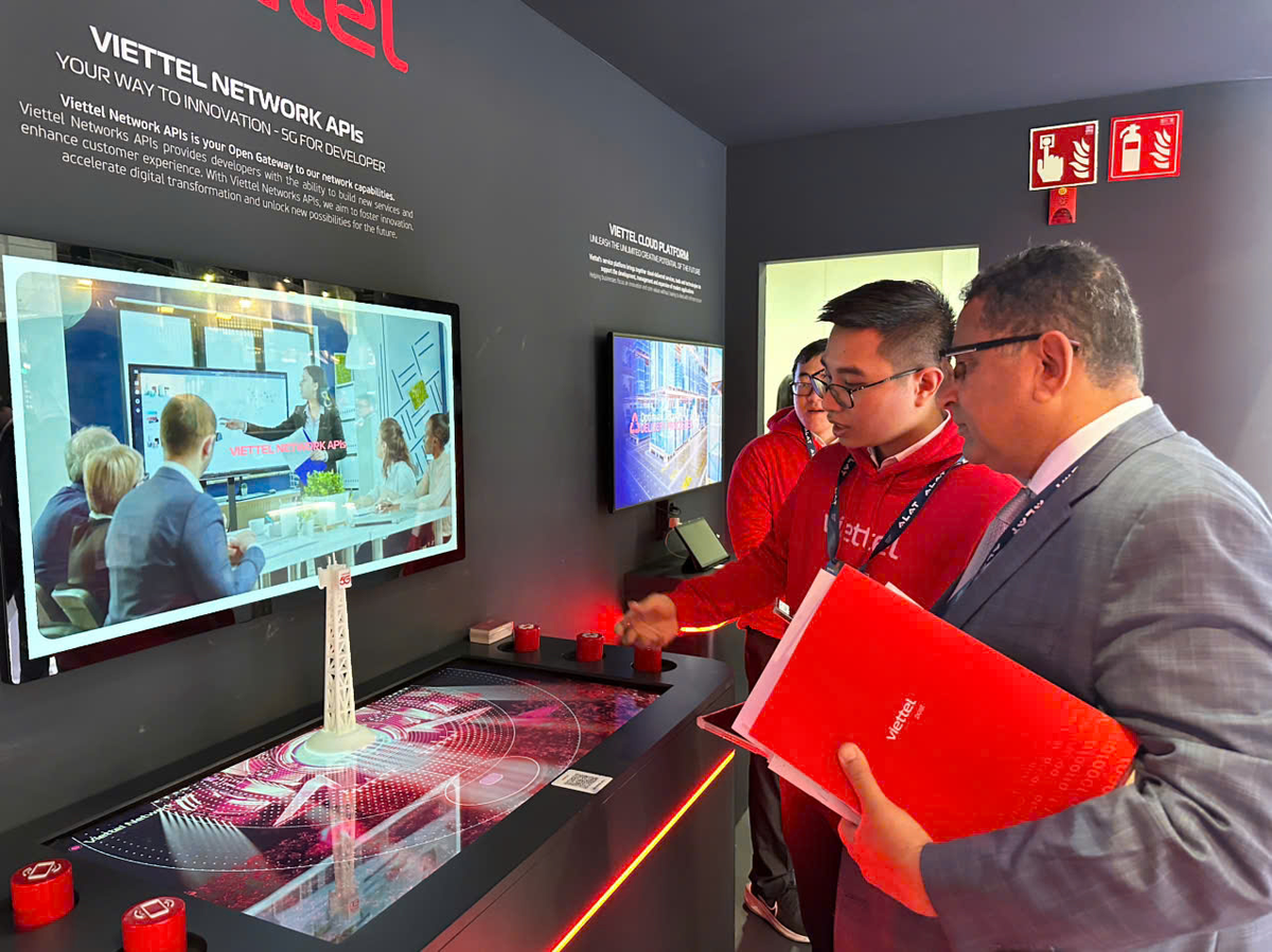 Đây là lần thứ 8 Viettel góp mặt tại sự kiện công nghệ lớn nhất ngành di động. (Ảnh: Viettel Group)