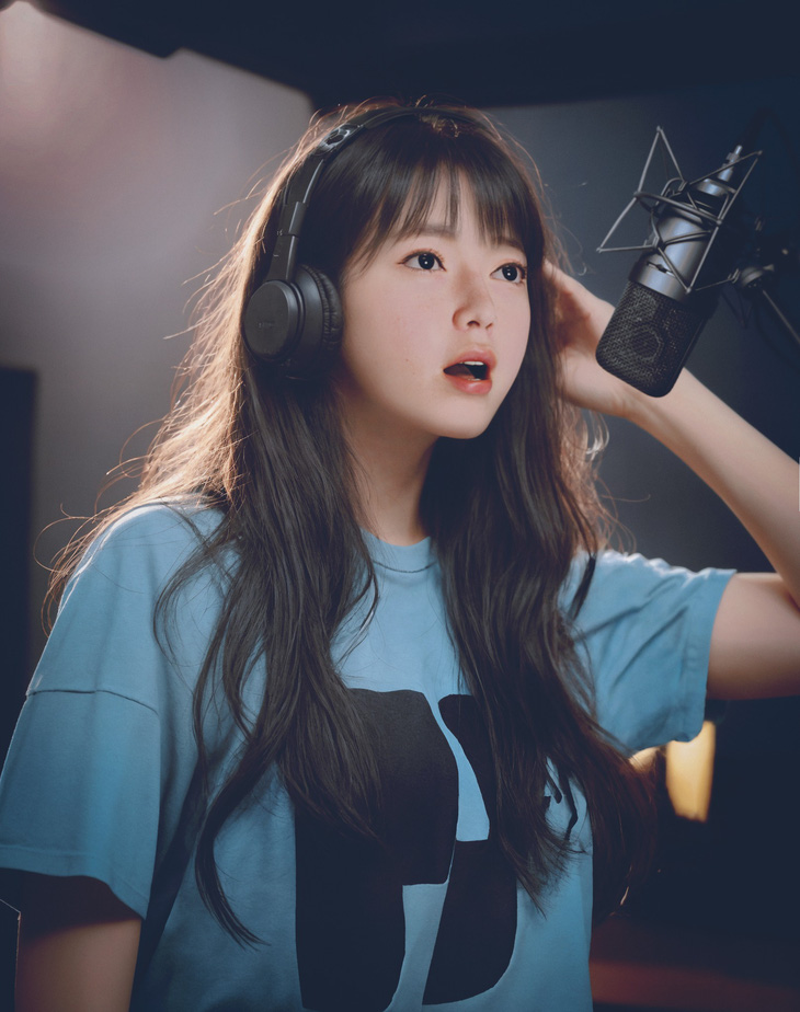 Dù vấp phải nhiều ý kiến trái chiều, Ann vẫn đang được định hướng như một nghệ sĩ ảo thực thụ, góp phần đổi mới nền âm nhạc Việt Nam. (Ảnh: Vietnam.vn)