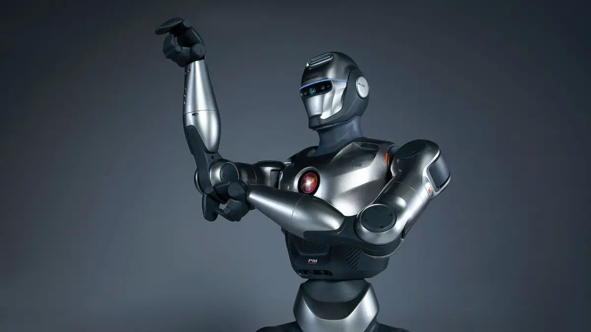 PM01 từng gây ấn tượng khi thực hiện kỹ thuật lộn trước bằng một tay, một kỹ năng chưa từng thấy ở robot hình người nào khác. (Ảnh: Fox News)