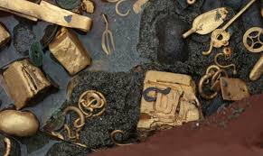 Tận dụng manh mối từ đồng dao địa phương, chính quyền quyết định hút cạn nước sông Mân để tìm kho báu vào tháng 10/2016. (Ảnh: sichuan)