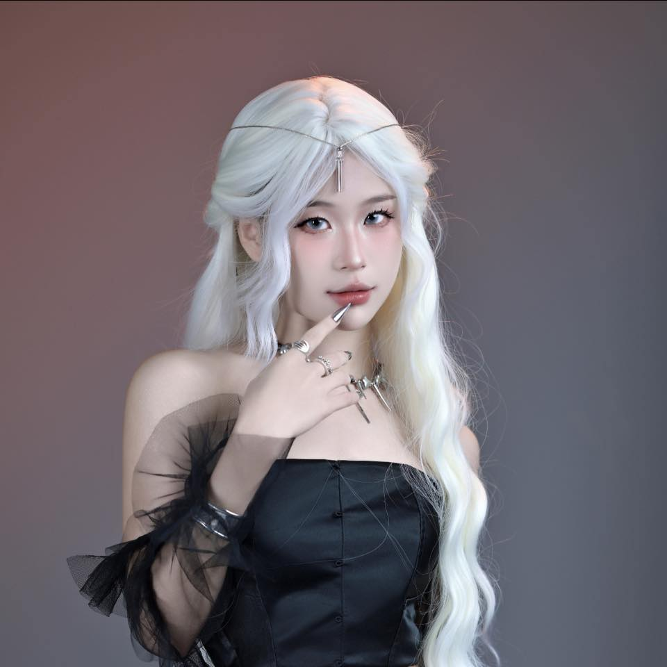 Chang Dory nổi bật nhờ khả năng biến hóa nhanh chóng và mượt mà, khiến người xem không khỏi ngỡ ngàng.(Ảnh: FBNV)