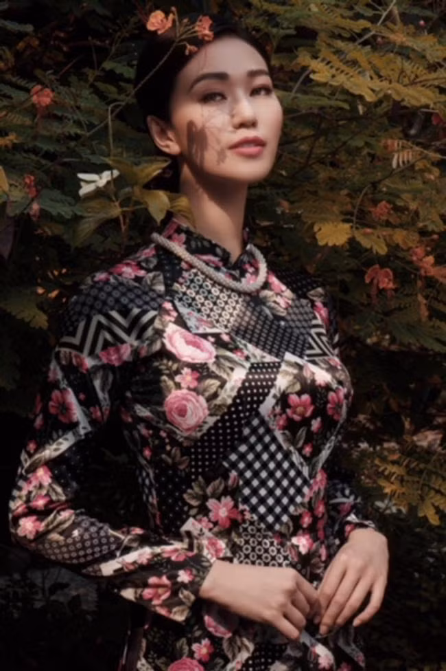 Thời gian gần đây, vai diễn Hồng Trà trong bộ phim truyền hình Mỹ nhân Sài Thành do Khánh My đảm nhận cũng đang nhận được những hiệu ứng tích cực từ khán giả. Theo Khánh My, vai diễn trong phim và bản thân cô có nhiều điểm giống nhau, đều là những cô gái mê kinh doanh, thích tự lập, sống không cần dựa dẫm đàn ông vẫn gây dựng một sự nghiệp cho riêng mình.