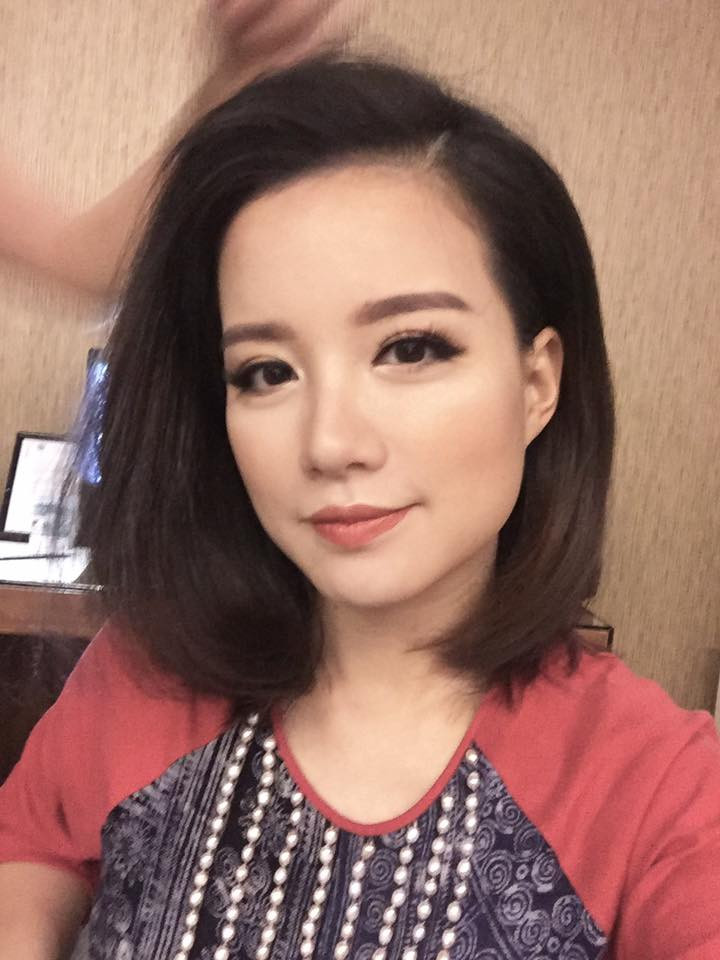 Dù bận rộn công việc và chăm sóc con cái,nhưng Minh Trang vẫn dành thời gian chăm sóc bản thân