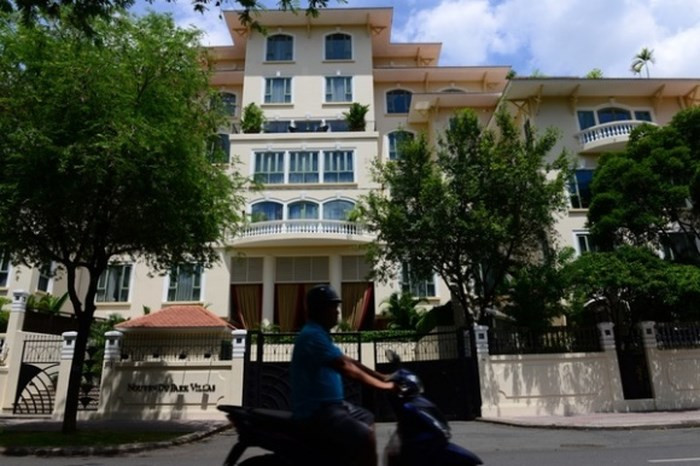 Biệt thự thứ 3 là một căn hộ cao cấp số 111 Nguyễn Du (quận 1), ngay trung tâm Sài Gòn của Hoàng Béo. Ảnh: GĐVN.