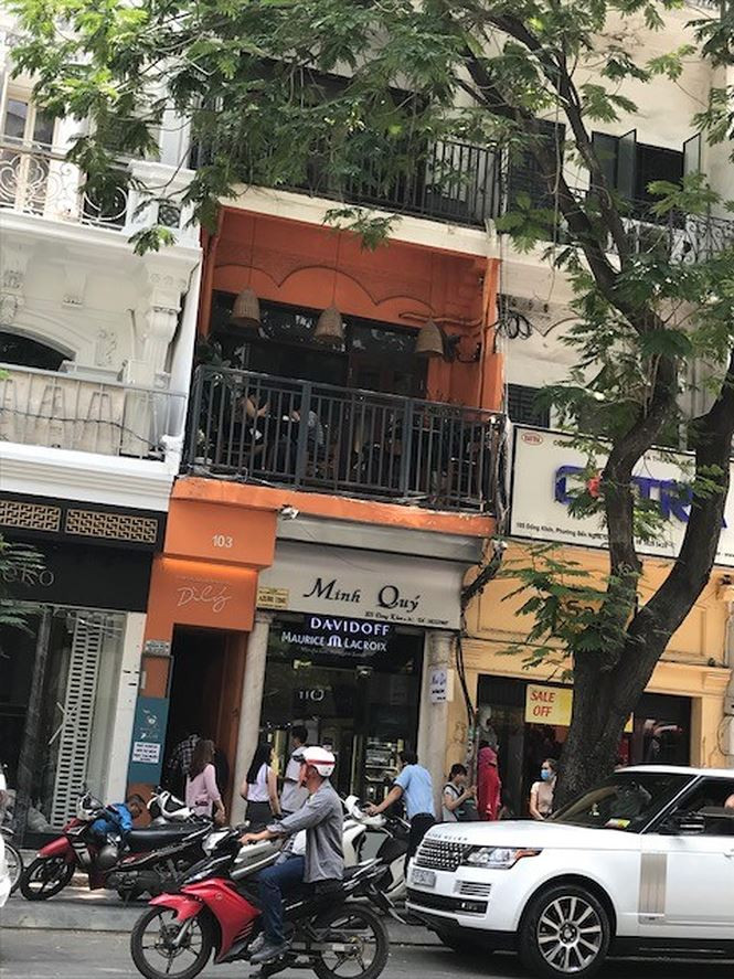 Số 103 Đồng Khởi hiện kinh doanh tiệm thời trang.