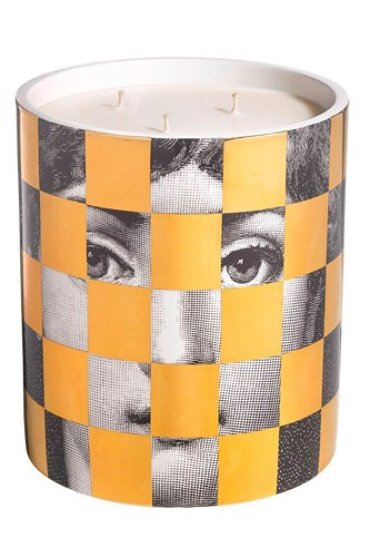 Cây nến độc đáo này có giá 530 bảng Anh.