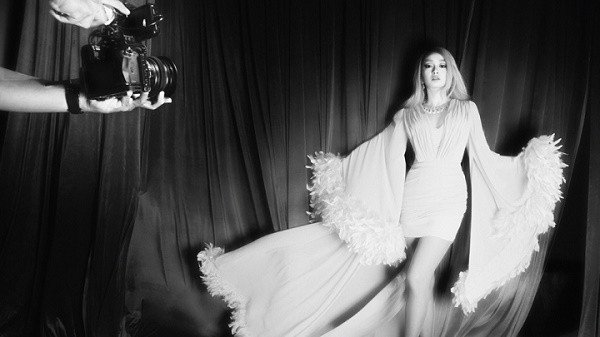 Tái xuất chỉ đúng một vai diễn, nữ nghệ sĩ đa tài ngay lập tức lọt đề cử trong loạt giải thưởng uy tín. Tại “DAN Movie &amp; TV Picks 2022” - giải bình chọn phim và diễn viên yêu thích của cộng đồng mạng, Kaity Nguyễn được đề cử “Nữ diễn viên chính được yêu thích nhất”. 