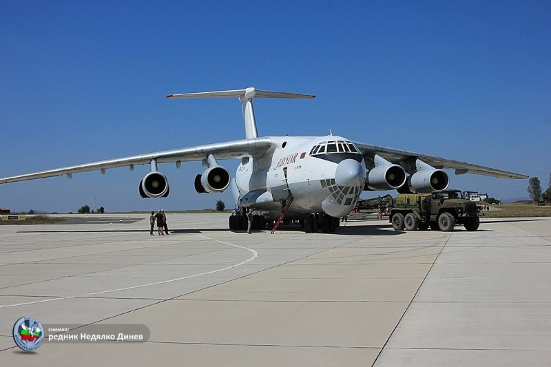 Đánh giá sơ bộ cho biết, sẽ mất khoảng 11 tháng để tiến hành sửa chữa lớn một chiếc máy bay, tốc độ như vậy là tương đối chậm chạp.