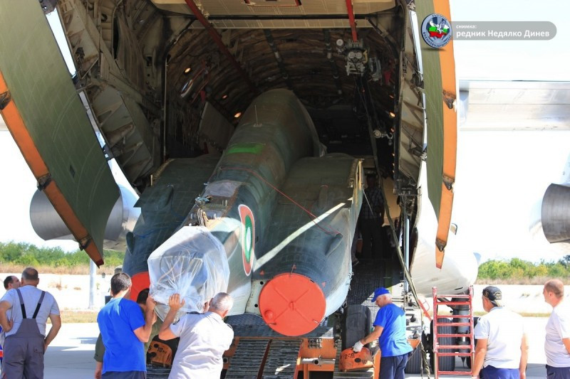 Chính phủ Bulgaria vào cuối tháng 11/2018 đã phê duyệt khoản ngân sách cho công việc sửa chữa, kéo dài tuổi thọ của máy bay tấn công Su-25 thuộc không quân nước này với số tiền khoảng 43 triệu euro.