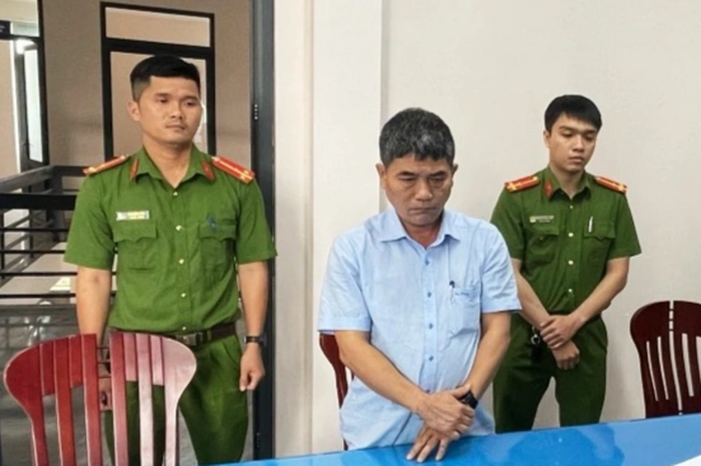 Ông Nguyễn Phạm Trọng Nghĩa bị khởi tố về hành vi nhận hối lộ.