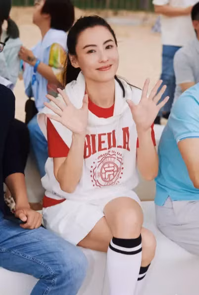 My nhan Hong Kong Truong Ba Chi khoe sac o tuoi U40-Hinh-6