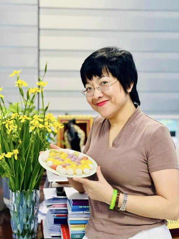 MC Thao Van dang anh hiem hoi 7 tuoi voi me ruot-Hinh-5