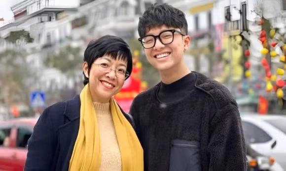 MC Thao Van dang anh hiem hoi 7 tuoi voi me ruot-Hinh-6