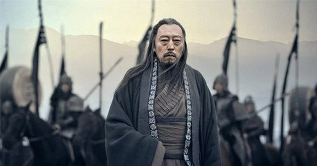 Vi sao tru khu duoc Truong Cap, Gia Cat Luong lai hoi han?-Hinh-3