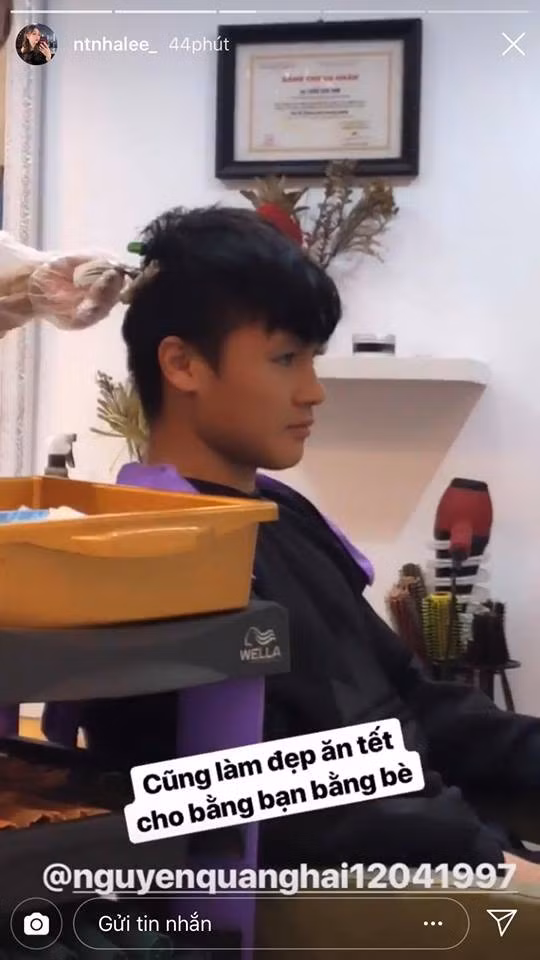 Quang Hai cung ban gai di lam toc don Tet ngay sau ngay ve nuoc-Hinh-2