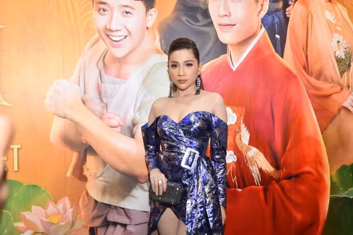 Nha Phuong vang mat trong buoi ra mat phim 'Trang Quynh'-Hinh-5