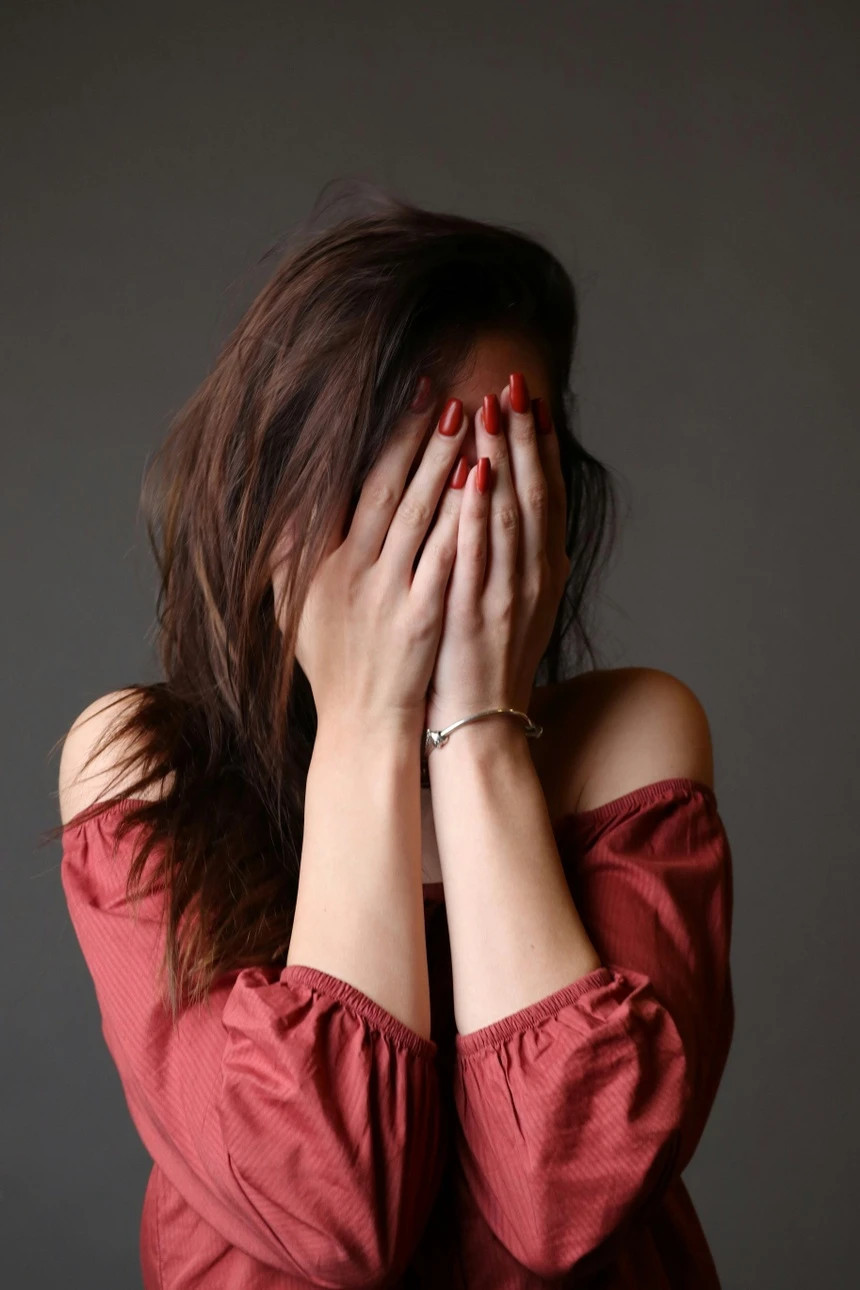 Tai sao mot nguoi kho buong bo moi tinh doc hai-Hinh-6