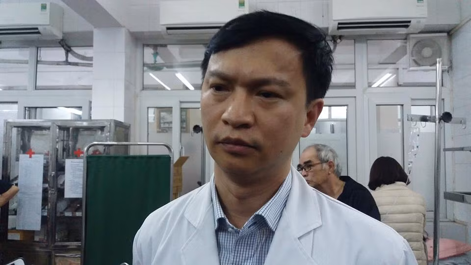 Bác sĩ Bệnh viện Việt Đức thông tin về tình hình sức khỏe nạn nhân Thắm.