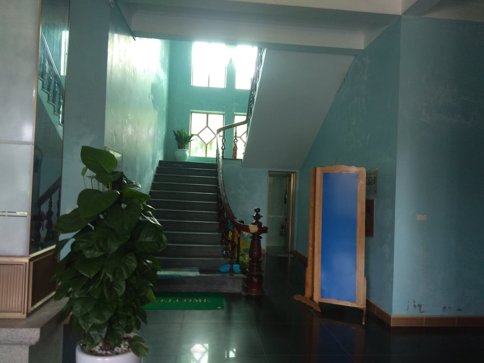 Ban Chỉ đạo Phòng, chống dịch COVID-19 huyện Vân Đồn đang tích cực rà soát, truy vết những trường hợp còn lại đã đi, đến và trở về từ những vùng có dịch để tổ chức lấy mẫu xét nghiệm COVID-19 và thực hiện cách ly theo đúng quy định.