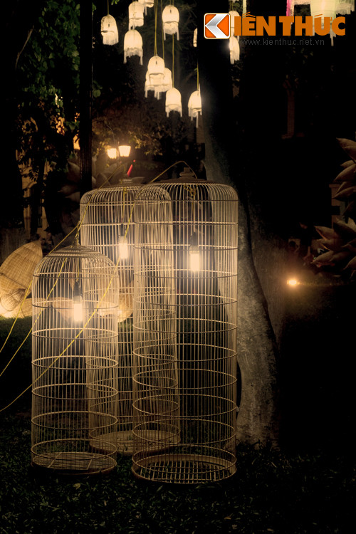 Được biết, "Mỗi làng một sản phẩm” là phong trào phát triển vùng của Nhật Bản, được Thống đốc Morihiko Hiramatsu khởi xướng tại quận Oita vào năm 1979. Đây là một mô hình rất đặc biệt, nhằm thúc đẩy việc phát triển kinh tế, tăng thu nhập cho người dân nhờ những mặt hàng thế mạnh của địa phương.