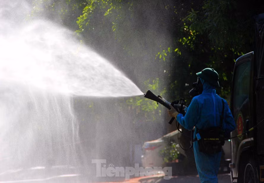 Nghe An: Trung dung nhieu khach san, KTX o TP Vinh de cach ly F1