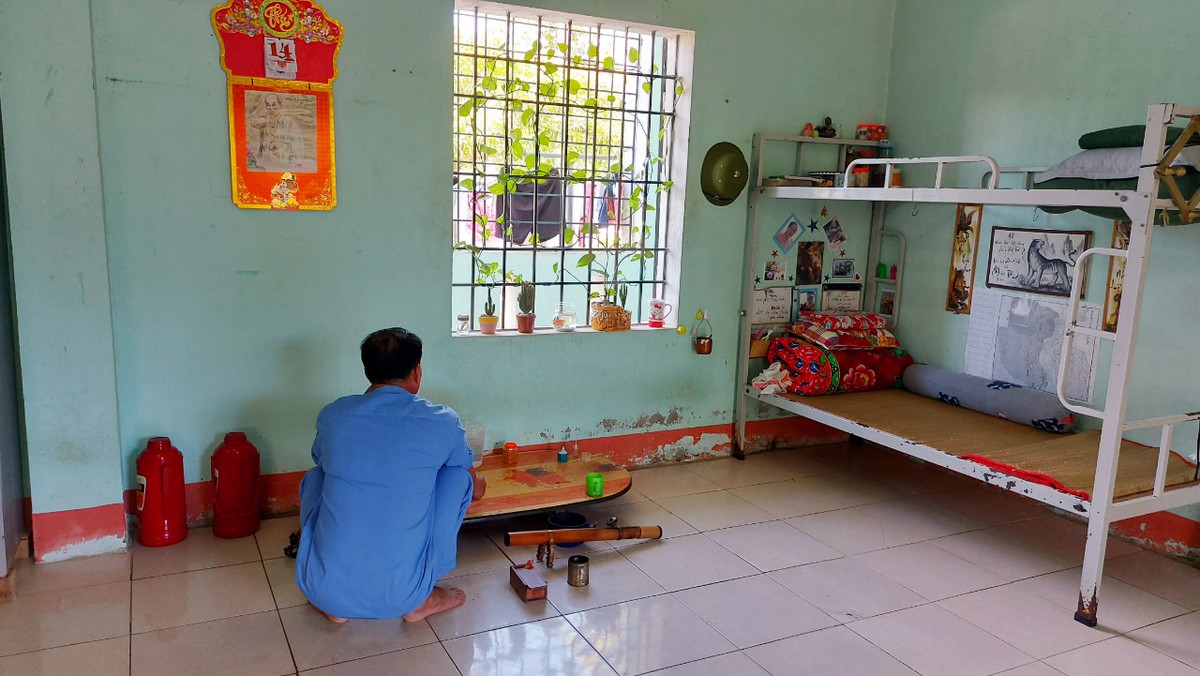 Một bệnh nhân tâm sự, thời gian đầu mới vào cơ sở cai nghiện anh rất nhớ gia đình. Anh sẽ cố gắng để sớm hoàn thành khóa cai và trở về nhà.