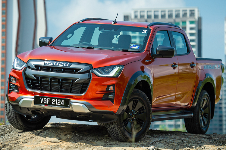 Isuzu Malaysia đã chính thức ra mắt bán tải D-Max 2021 thế hệ mới tại Malaysia. Tương tự thị trường Việt, Isuzu D-Max 2021 thế hệ mới tại Malaysia đều được nhập khẩu nguyên chiếc từ Thái Lan.