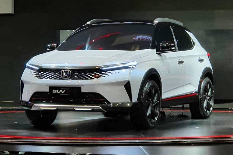 Tại triển lãm Ô tô Quốc tế Gaikindo Indonesia (GIIAS) 2021 hiện đang diễn ra, hãng Honda đã giới thiệu mẫu concept mới mang tên SUV RS Concept. Tuy chỉ là xe concept nhưng SUV RS Concept vẫn thu hút sự chú ý vì cho thấy trước thiết kế của một mẫu SUV đô thị mới nhà Honda. Phiên bản thương mại của Honda SUV RS Concept mới dự kiến sẽ được gọi bằng cái tên ZR-V đồng thời cạnh tranh với Toyota Raize và Kia Sonet.