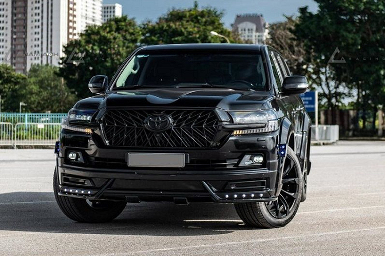 Sau này, nếu không thích, chủ nhân bản độ có thể đưa chiếc xe về dạng nguyên bản bởi vì phần thân xe vẫn được giữ nguyên "zin".